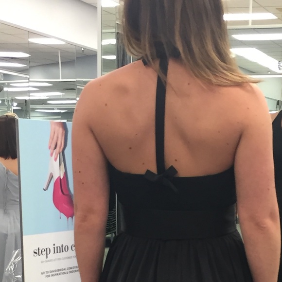 Vera Wang Bridesmaid Dress - Picture 4 of 5